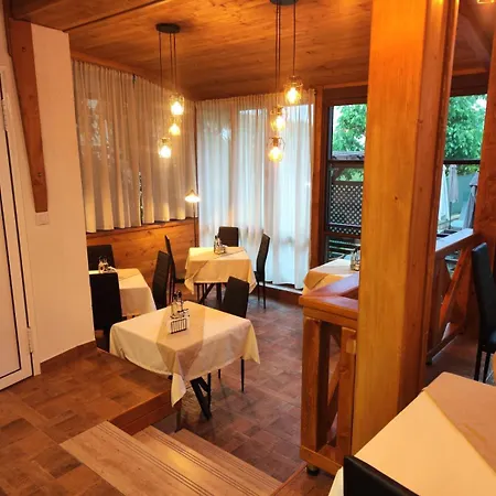 Twin House Πανσιόν Ognyanovo (Blagoevgrad)