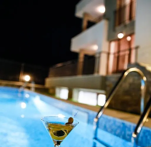 Pensjonat Twin House 3*