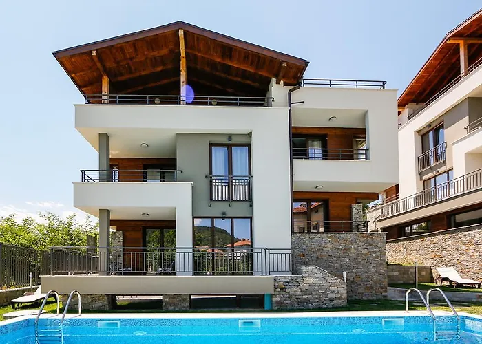 Pensjonat Twin House 3*